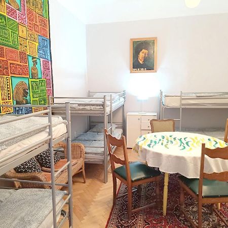 Bridgetown Hostel Budapest Exterior photo